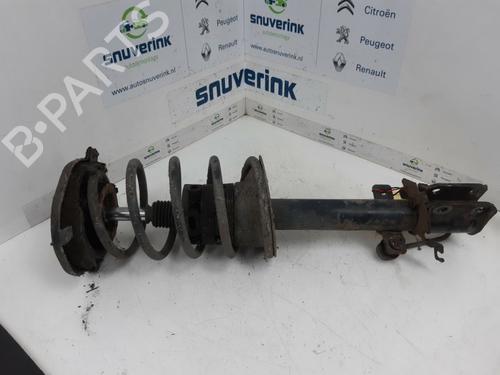 Used Right front shock absorber RENAULT SCÉNIC I MPV (JA0/1_, FA0_) 2.0 16V RX4 (139 hp) 10799022