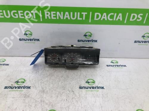 Used Instrument cluster Instrument cluster PEUGEOT 205 I (741A/C) 1.6 GTI (103 hp) 40541992 40541992