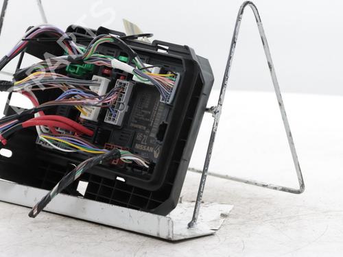 Fuse box RENAULT CAPTUR II (HF_) TCe 100 (HFMT) | BP38264093E1 - Image 2