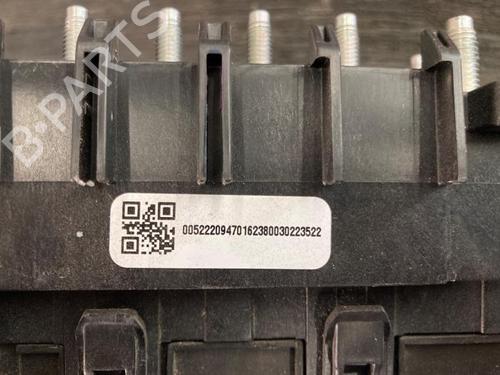 Used Fuse box Fuse box JEEP COMPASS (MP, M6, MV, M7) 1.3 Hybrid 4x4 (240 hp) 40048705 40048705
