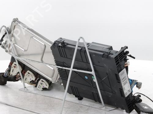 Engine control unit (ECU) PEUGEOT 208 I (CA_, CC_) 1.2 VTI 82 | BP31960425M57 