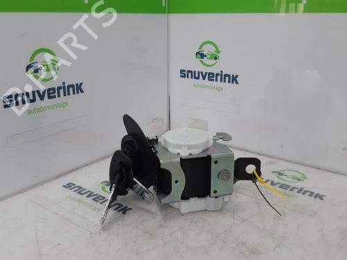 Used Rear center seatbelt CITROËN C5 AIRCROSS (A_) 1.2 PureTech 130 (ARHNSJ) (131 hp) 18950494