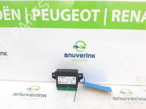 Used Electronic module PEUGEOT 3008 II SUV (MC_, MR_, MJ_, M4_) 1.6 PureTech 180 (M45GFR, M45GFU) (181 hp) 18691644
