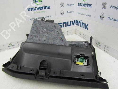 Used Glove box PEUGEOT PARTNER Tepee 1.6 HDi 90 (92 hp) 10788916