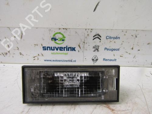 Used Licence plate light RENAULT TRAFIC III Van (FG_) 1.6 dCi 125 (FGMH) (125 hp) 13189617