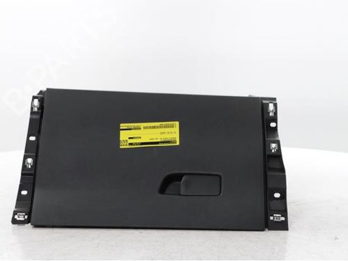 Used Glove box Glove box RENAULT CLIO V (B7_) 1.0 LPG (B7MT) (101 hp) 34565745 34565745