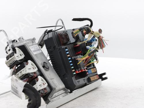 Engine control unit (ECU) PEUGEOT 208 I (CA_, CC_) 1.2 VTI 82 | BP31960497M57 