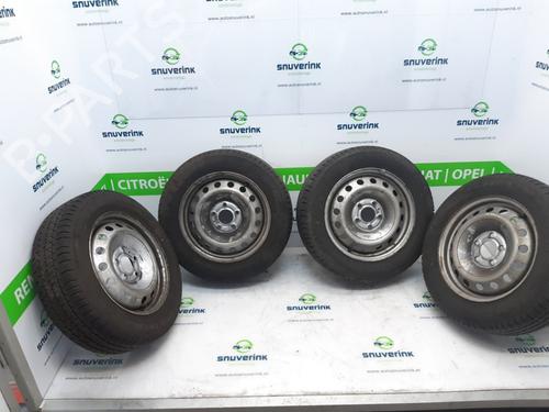 rim-nissan-primastar-van-x83-20-dci-90-2002-13192773 main image