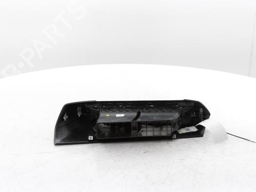 Air vent PEUGEOT 3008 II SUV (MC_, MR_, MJ_, M4_) 1.2 THP/ PureTech 130 (MRHNSM, MRHNSU, MRHNSJ, MRHNYW,... | BP30186040I21