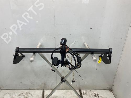 Used Tow ball/Mechanism RENAULT MEGANE IV Grandtour (K9A/M/N_) 1.3 TCe 115 (K9N9) (116 hp) 30185910