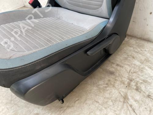 Left front seat RENAULT TWINGO III (BCM_, BCA_) 1.0 SCe 70 | BP35991925C15  - Image 5