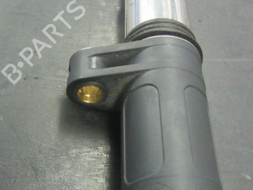 Bobine de ignição RENAULT LAGUNA II Grandtour (KG0/1_) 1.6 16V (112 hp) 10784052