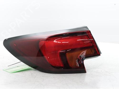 left-taillight-opel-astra-k-b16-2015-2016-2017-2018-2019-2020-2021-2022-40542560 main image