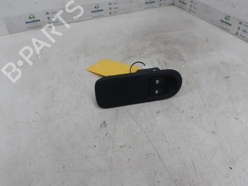 Used Switch RENAULT CLIO III (BR0/1, CR0/1) 1.6 16V (BR09, BR0T, CR09, CR0T) (88 hp) 10798643