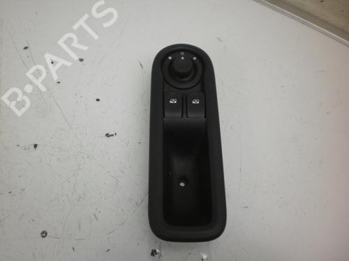 Used Switch RENAULT TWINGO II (CN0_) 1.5 dCi 90 (86 hp) 10784544