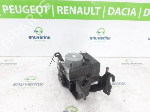 Used ABS pump PEUGEOT 208 II (UB_, UP_, UW_, UJ_) 1.2 PureTech 130 (131 hp) 24647383