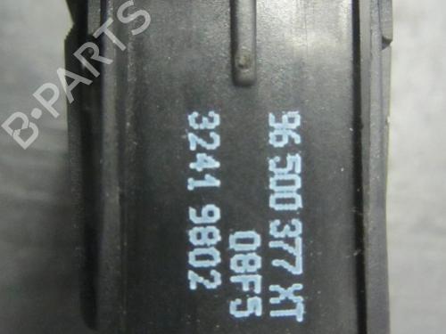 Switch PEUGEOT 407 (6D_) 2.0 HDi 135 (6DRHRH, 6DRHRE, 6DRHRG, 6DRHRJ) | BP11244191I30