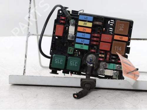 Used Fuse box Fuse box CITROËN C4 III (BA_, BB_, BC_) ë-C4 (BCZKXC, BZCKSC) (136 hp) 34562846 34562846