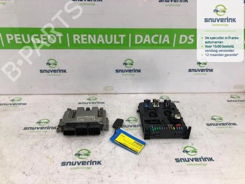 Used Engine control unit (ECU) Engine control unit (ECU) PEUGEOT EXPERT Van (VF3A_, VF3U_, VF3X_) 1.6 HDi 90 8V (90 hp) 40580157 40580157
