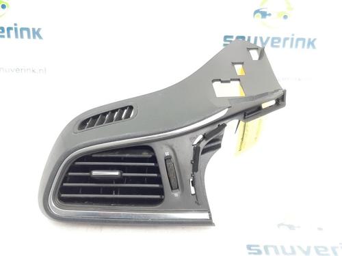 Used Air vent RENAULT KADJAR (HA_, HL_) 1.3 TCe 140 (HLNB, HLN1) (140 hp) 13193899