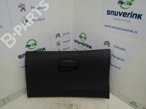 Used Glove box Glove box CITROËN C3 II (SC_) 1.6 HDi (92 hp) 10789405 10789405