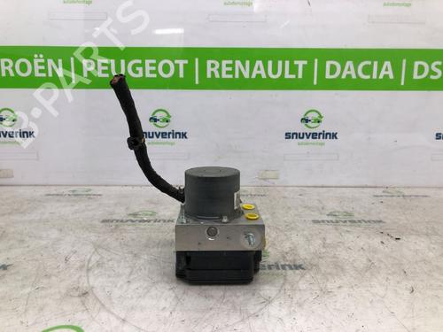 Used ABS pump PEUGEOT 3008 II SUV (MC_, MR_, MJ_, M4_) 1.2 THP/ PureTech 130 (MRHNSM, MRHNSU, MRHNSJ, MRHNYW,... (131 hp) 21193601