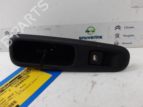 Used Switch PEUGEOT 3008 I MPV (0U_) 1.6 VTi (120 hp) 15555931