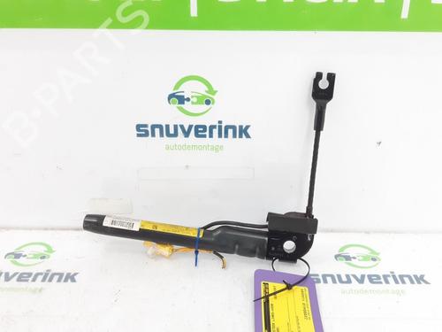 Used Seat buckle FIAT 500 (312_) 1.2 (312AXA1A) (69 hp) 16099201