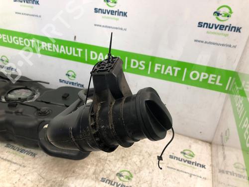 Fuel tank PEUGEOT 3008 II SUV (MC_, MR_, MJ_, M4_) 1.2 THP/ PureTech 130 (MRHNSM, MRHNSU, MRHNSJ, MRHNYW,... | BP21193189C62 