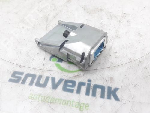 Used Camera CITROËN C4 III (BA_, BB_, BC_) ë-C4 (BCZKXC, BZCKSC) (136 hp) 24647431