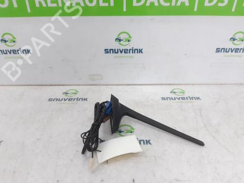 Used Antenna/Base RENAULT CAPTUR II (HF_) TCe 100 (HFMT) (101 hp) 25009479