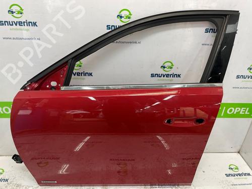 Used Left front door OPEL ASTRA L (OV5) 1.5 Turbo D (FBYHZT, FBYHZJ) (131 hp) 28521330