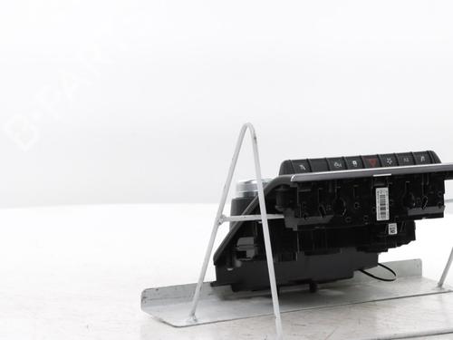 Climate control RENAULT ARKANA I (LCM_, LDN_) 1.6 E-TECH 145 (LDMU) | BP30758364I5