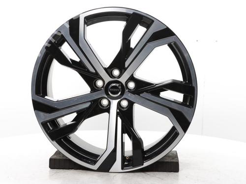 Used Rim Rim 37072190 37072190