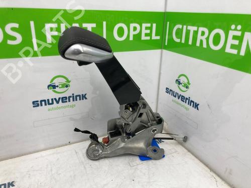 Frein à main PEUGEOT 2008 I (CU_) 1.2 THP 130 / PureTech 130 (130 hp) 19306590