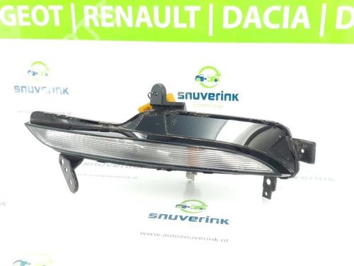 Used Left front indicator RENAULT MEGANE IV Grandtour (K9A/M/N_) 1.2 TCe 130 (K9MR) (130 hp) 13192681