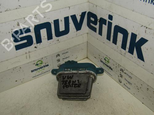 Used Heater resistor VW TRANSPORTER T5 Van (7HA, 7HH, 7EA, 7EH) 2.0 TDI (140 hp) 24162517