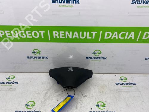 Used Driver airbag PEUGEOT 107 (PM_, PN_) 1.0 (68 hp) 17465708