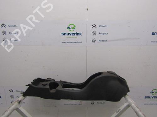 Console central CITROËN C3 Picasso (SH_) 1.4 VTi 95 (SH8FSC, SH8FP0, SH8FP6) (95 hp) 24162911