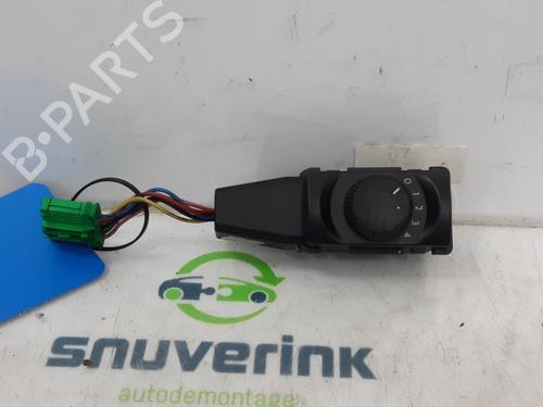 Used Switch PEUGEOT 5008 (0U_, 0E_) 1.6 16V (120 hp) 10926088