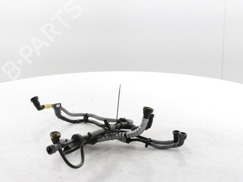 Used Pipe Pipe DACIA SANDERO III 1.0 TCe 90 (91 hp) 33696440 33696440