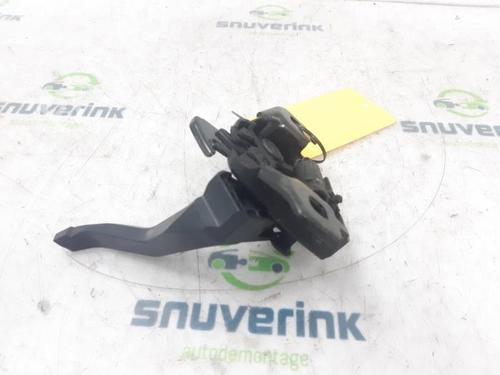 hood-lock-renault-austral-2022-40542138 main image