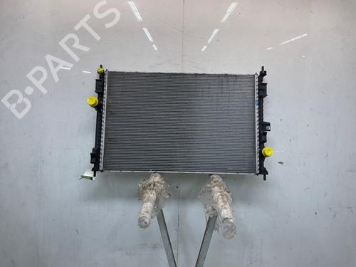 Used Water radiator Water radiator OPEL GRANDLAND / GRANDLAND X (A18, P1UO) 1.2 (75) (131 hp) 40266093 40266093