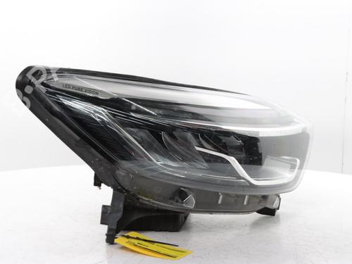 Right headlight RENAULT CAPTUR I (J5_, H5_) 1.2 TCe 120 | BP31592401C29 