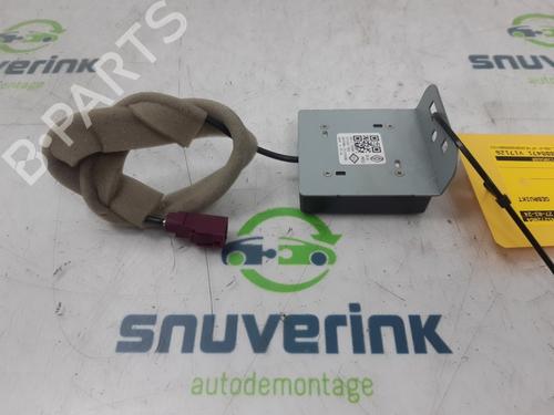 Used Antenna/Base RENAULT EXPRESS Box Body/MPV 1.5 Blue dCi 75 (F6AA) (75 hp) 18413881