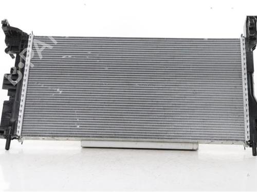 Used Water radiator Water radiator VOLVO V60 II (225) T6 Plug-in Hybrid AWD (349 hp) 38234636 38234636