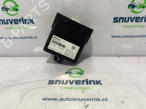 Used Electronic module RENAULT ZOE Hatchback Van (BFM_) Electric (BFMF) (109 hp) 30185281