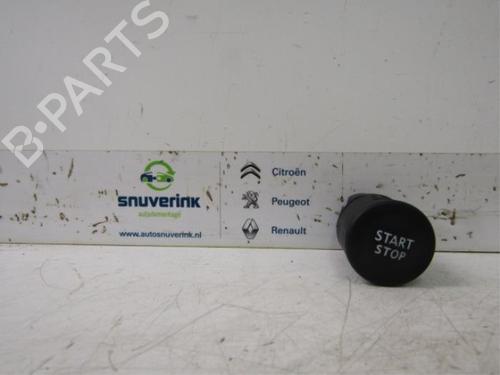 switch-renault-clio-iv-bh_-2012-2013-2014-2015-2016-2017-2018-2019-2020-2021-40543652 main image