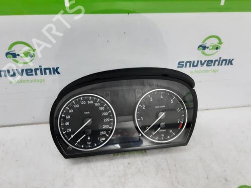 Instrument cluster BMW 3 Coupe (E92) 320 i | BP21071901C47 