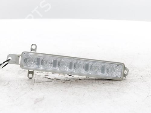 Used Left daytime light Left daytime light 37798717 37798717